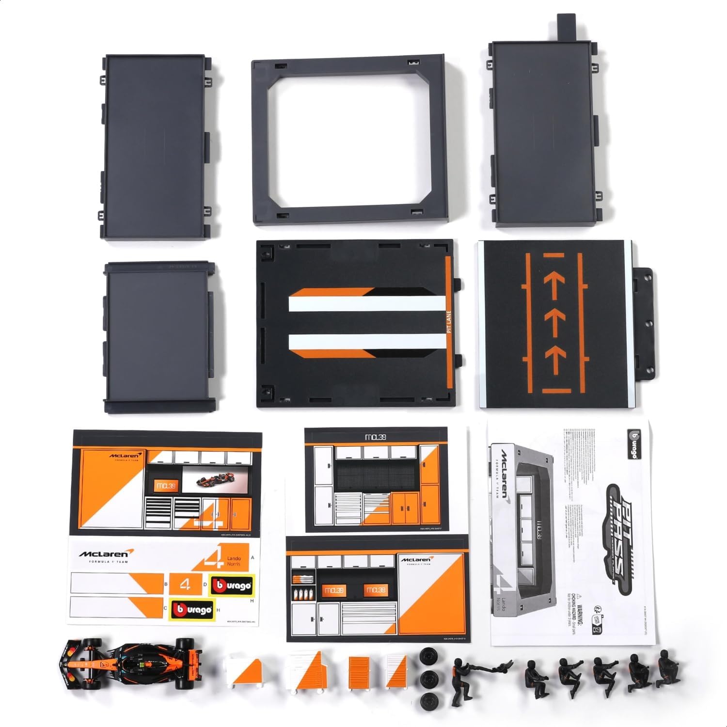 Bburago McLaren MCL39 & Pit Pass Diorama - Norris