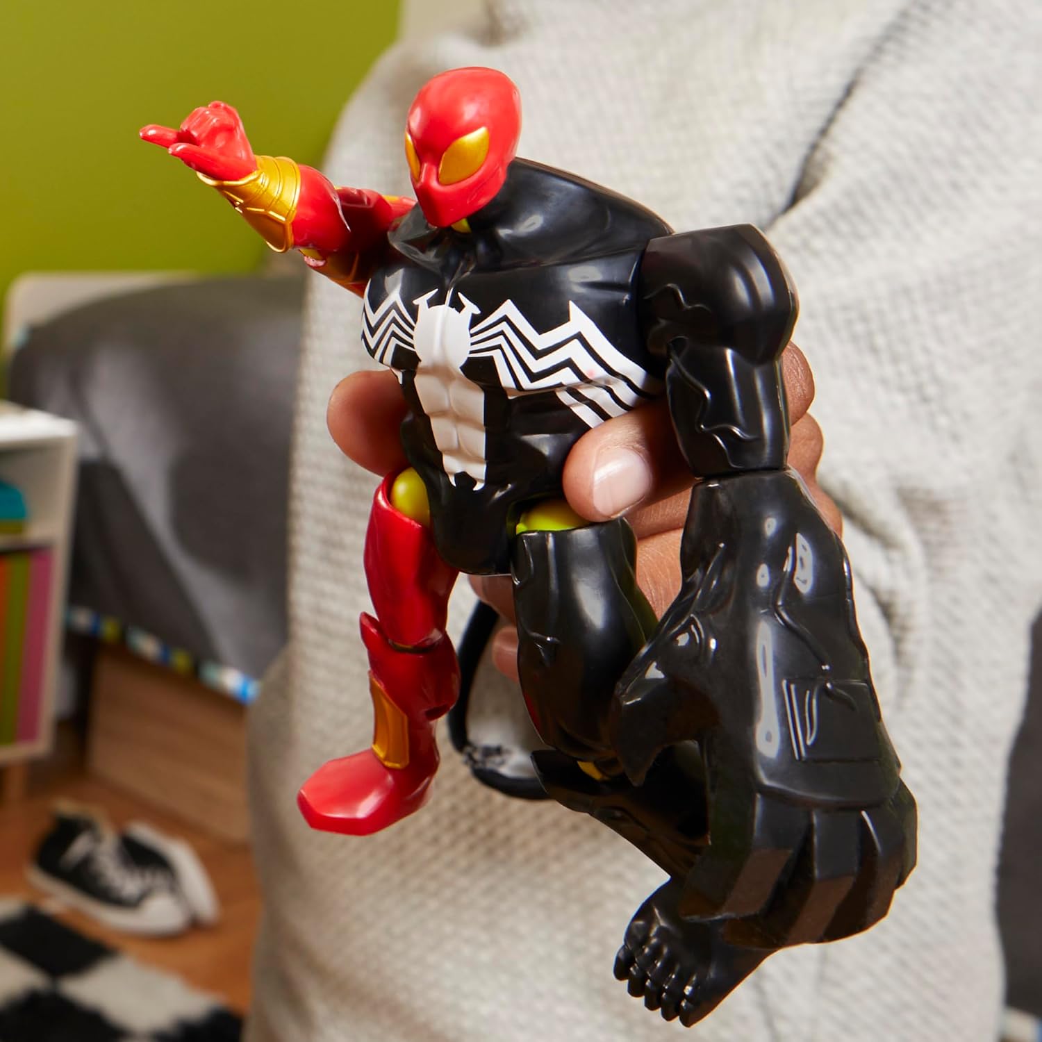 Avengers Mixmashers Iron Spider Deluxe Figure