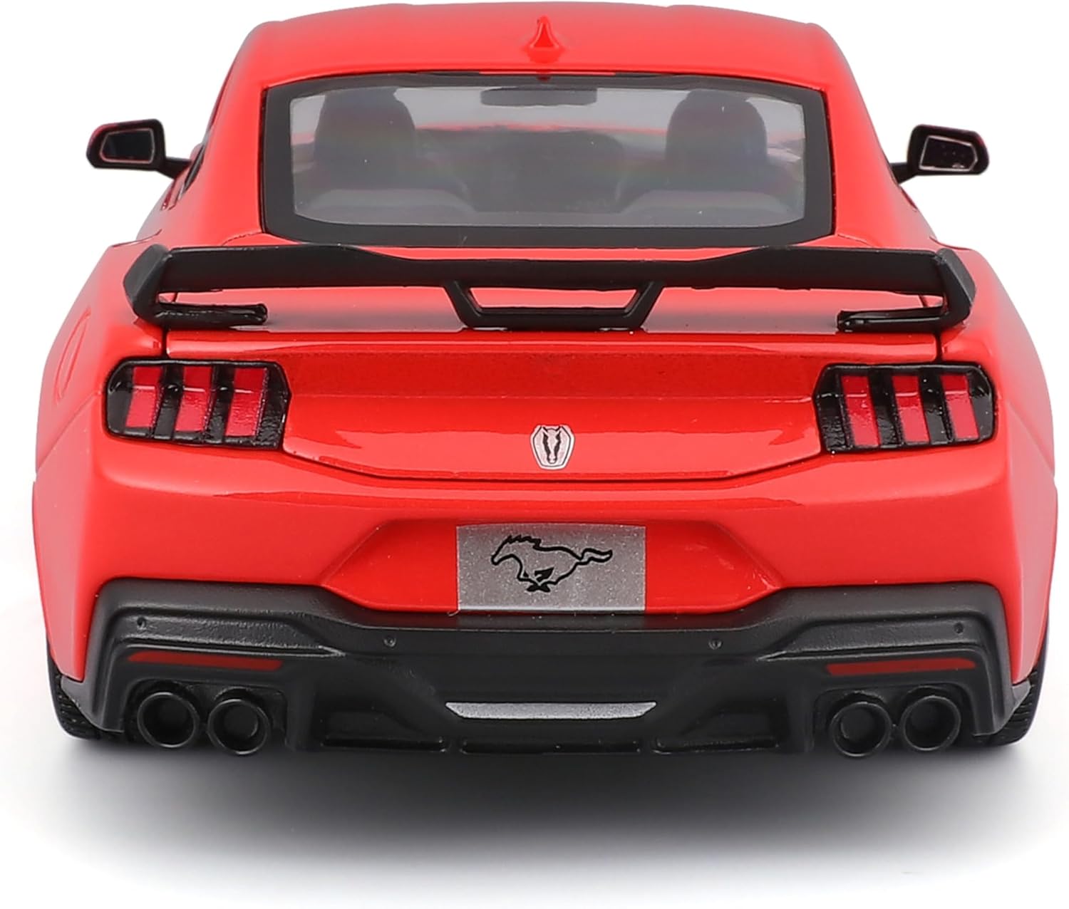Maisto 2024 Ford Mustang Dark Horse 1:24 Scale Mod
