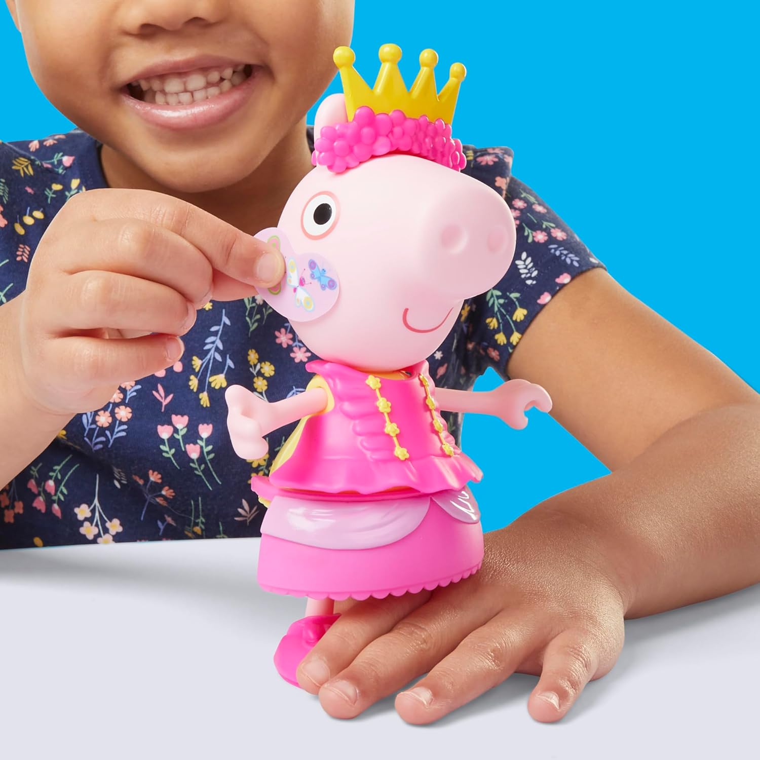 Peppa Pig Peppas Dress-Up Wardrobe Playset