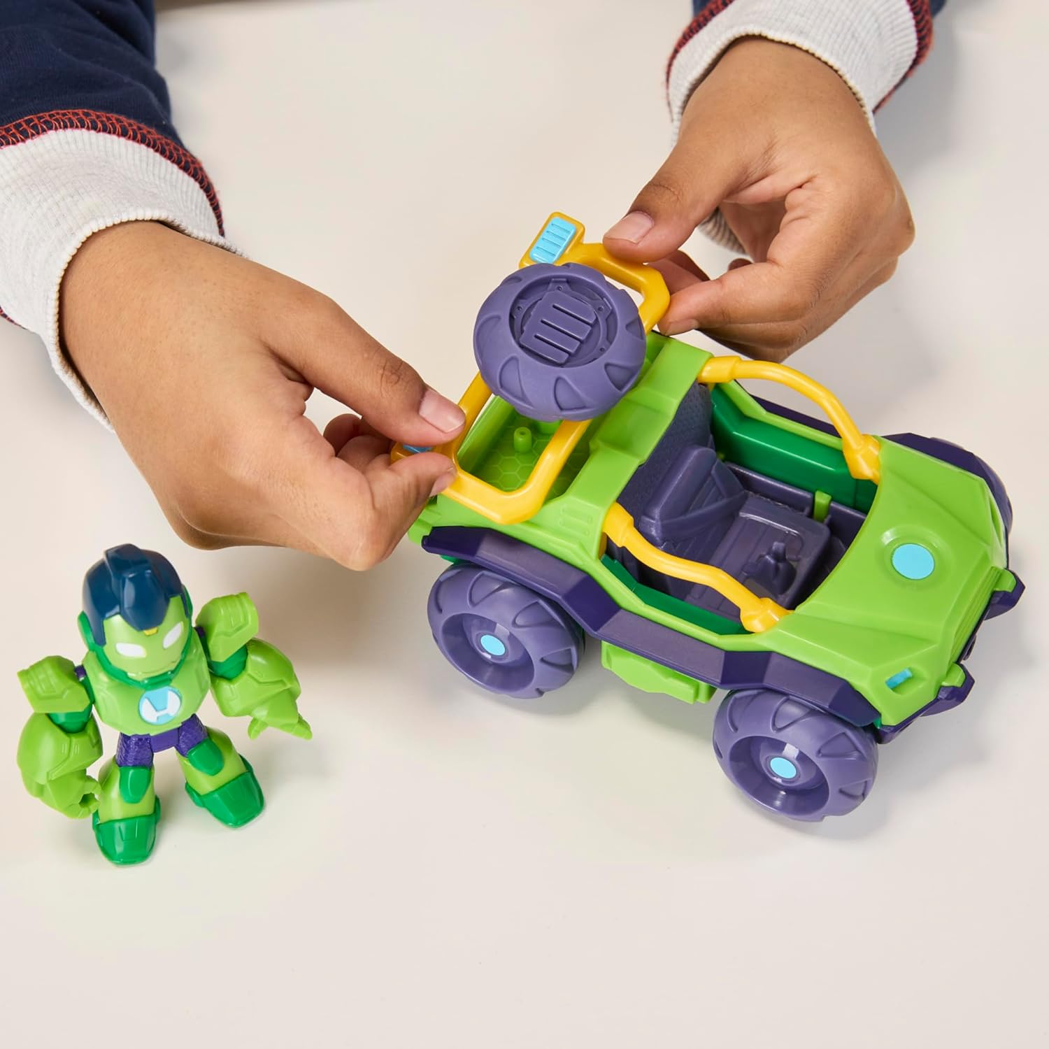 Iron Man and His Awesome Friends Figure & Vehicle Iron Hulk Racer Pack