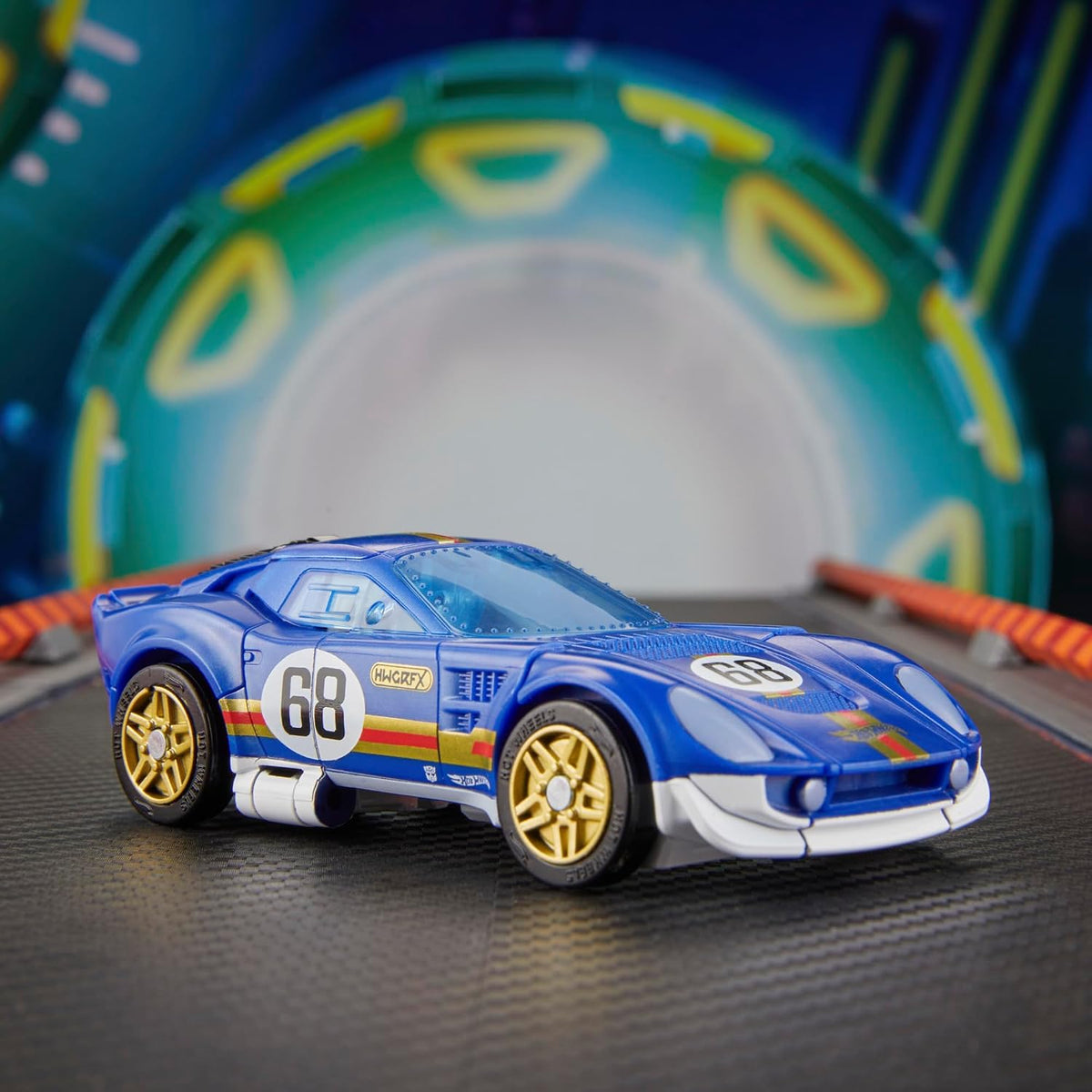 Transformers x Hotwheels El Segundo Action Figure