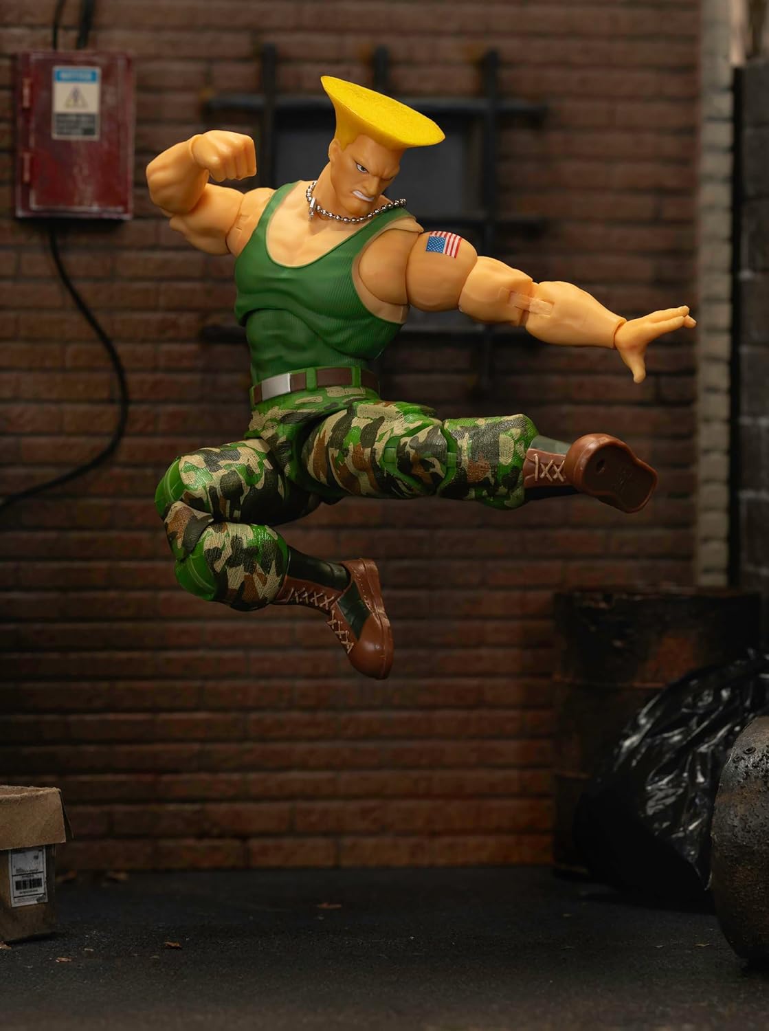 Jada Ultra Street fighter II Guile Action Figure