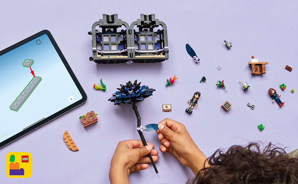 Lego 76784 Black Dahlia Flower