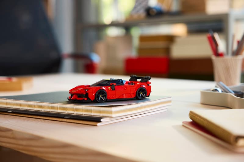 Lego 77254 Ferrari SF90 XX Stradale Sports Car