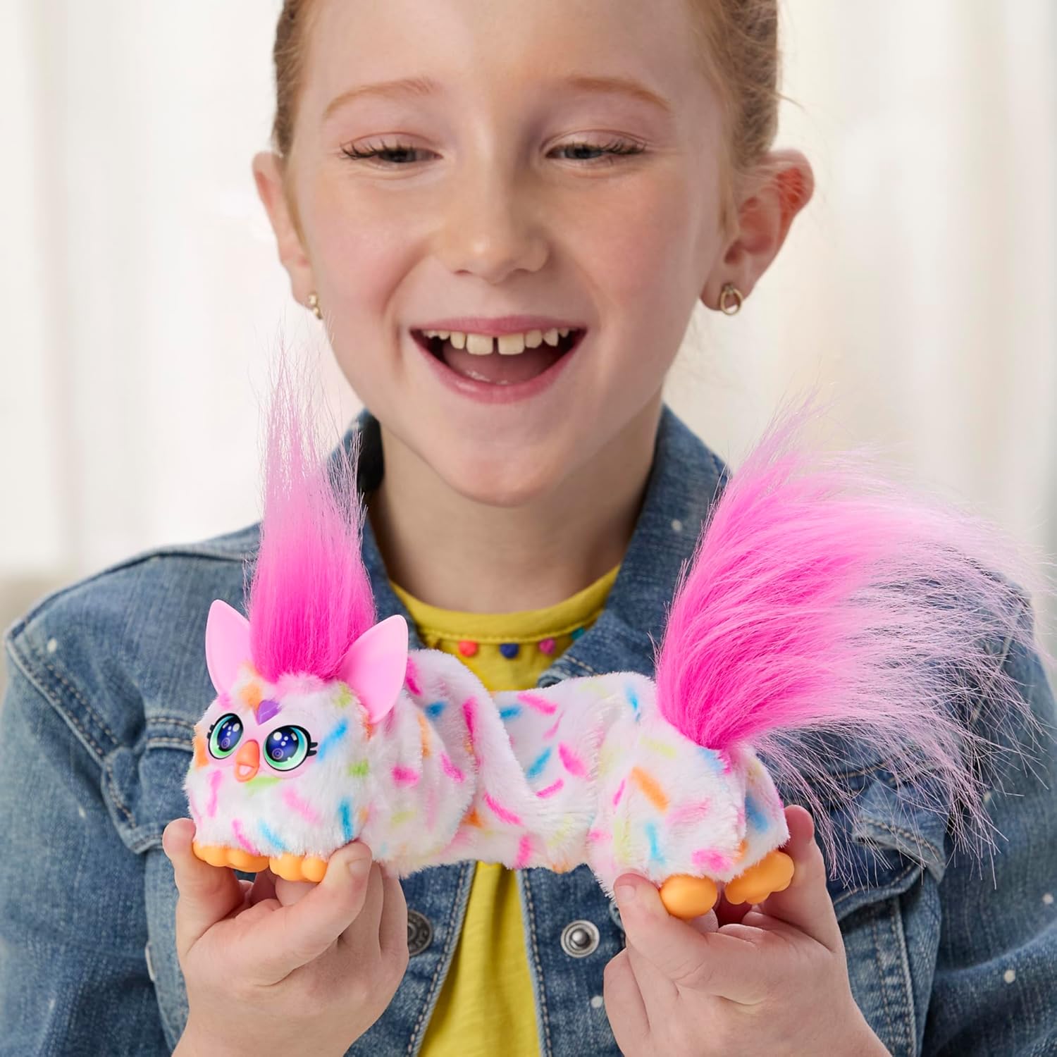 Furby DJ Furblet - Berry-Cup-Cake