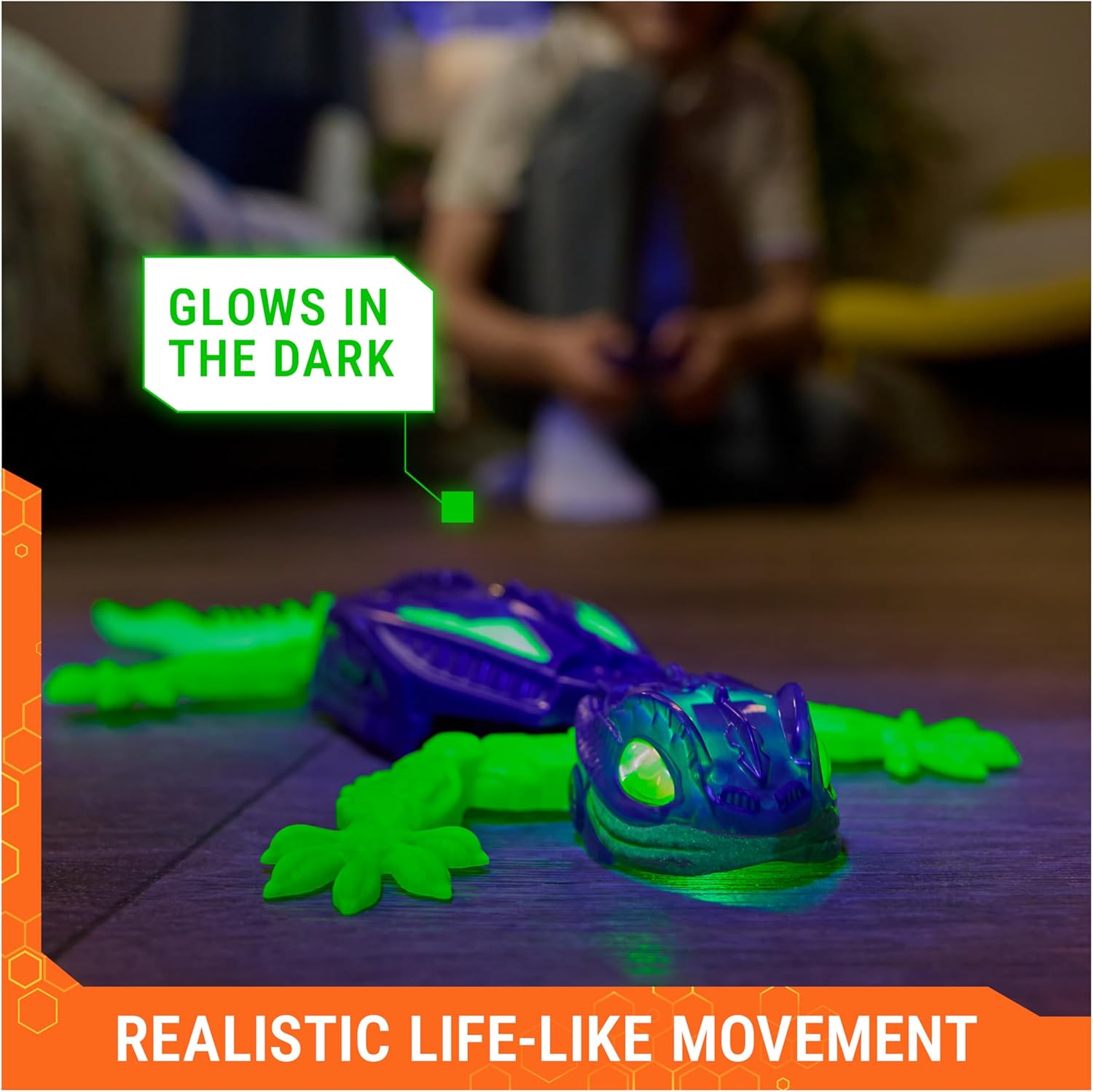Hex Bots Wall Crawler Gecko Glow in the Dark