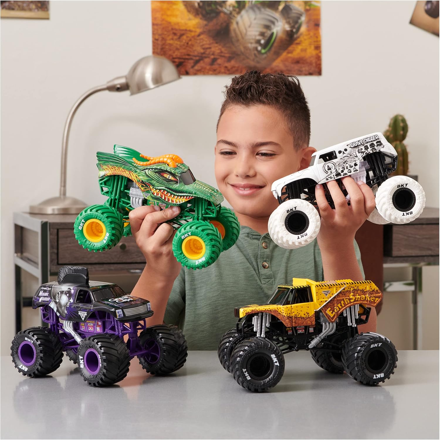 Monster Jam 1:24 Classroom Crusher Diecast