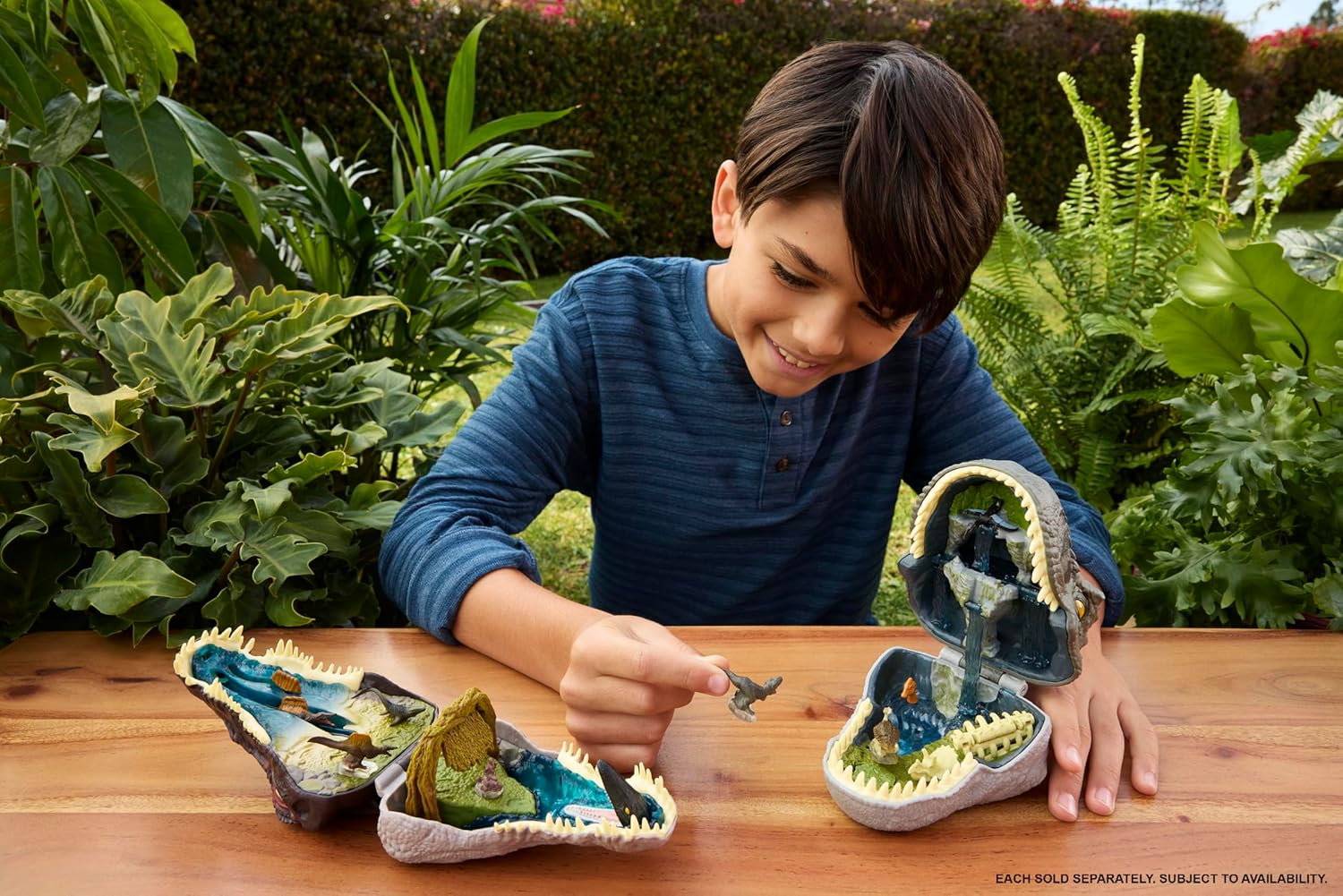 Jurassic World Rebirth - Spinosaurus Micro Adventure Playset