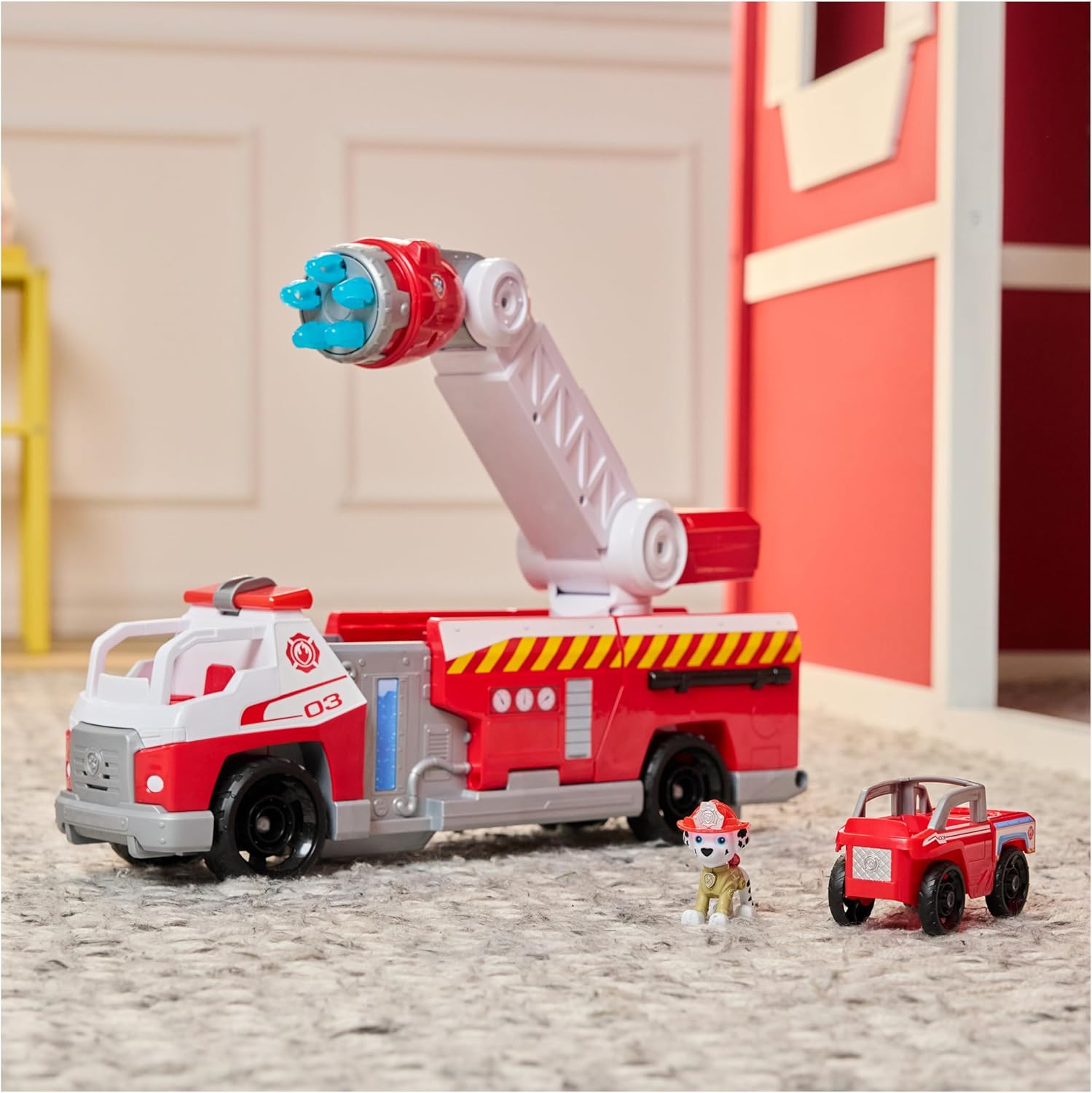 PAW Patrol Fire Rescue: Rapid Reload Fire Truck with Marshall Figure
