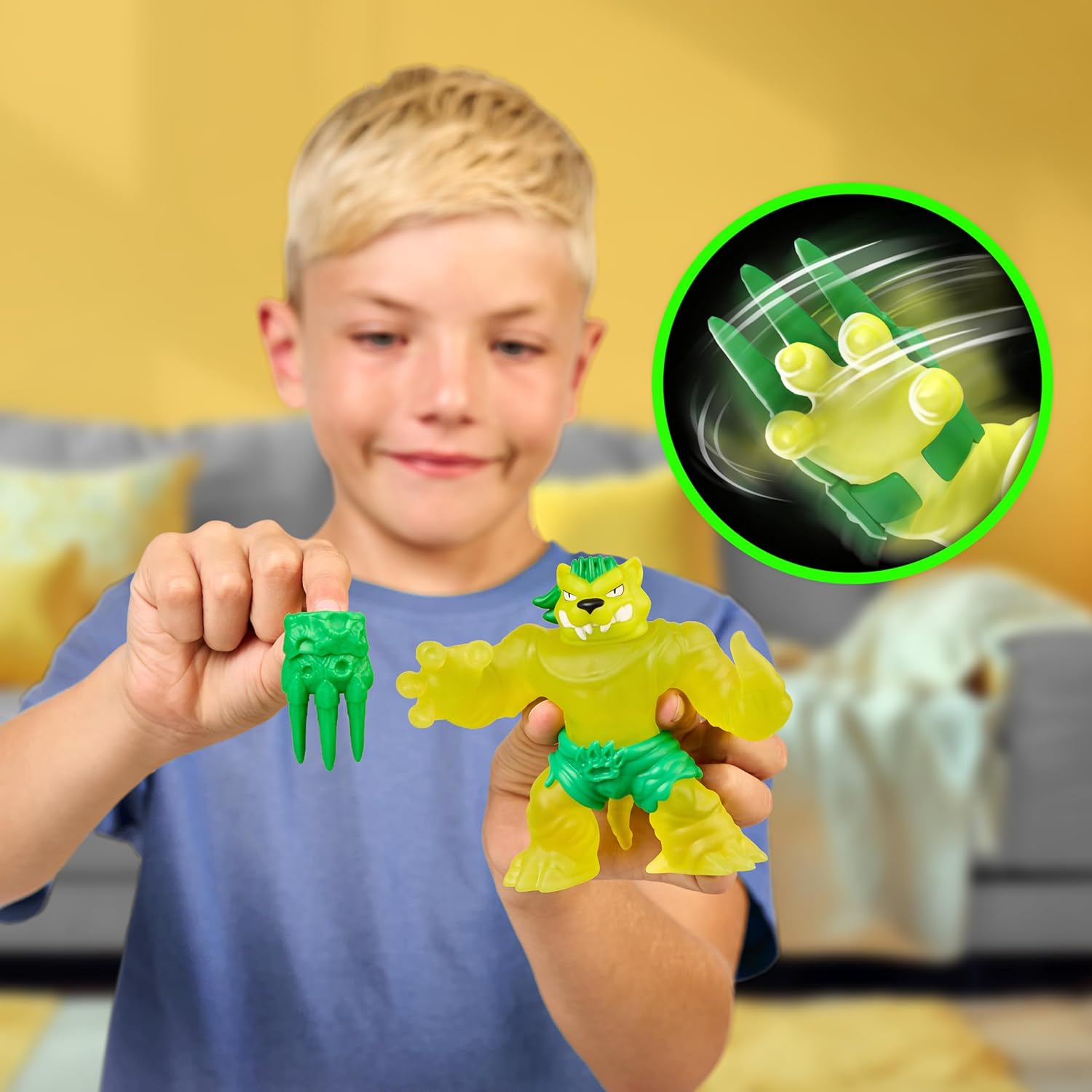 Heroes of Goo Jit Zu Meteor Madness Stretchy Jagooar