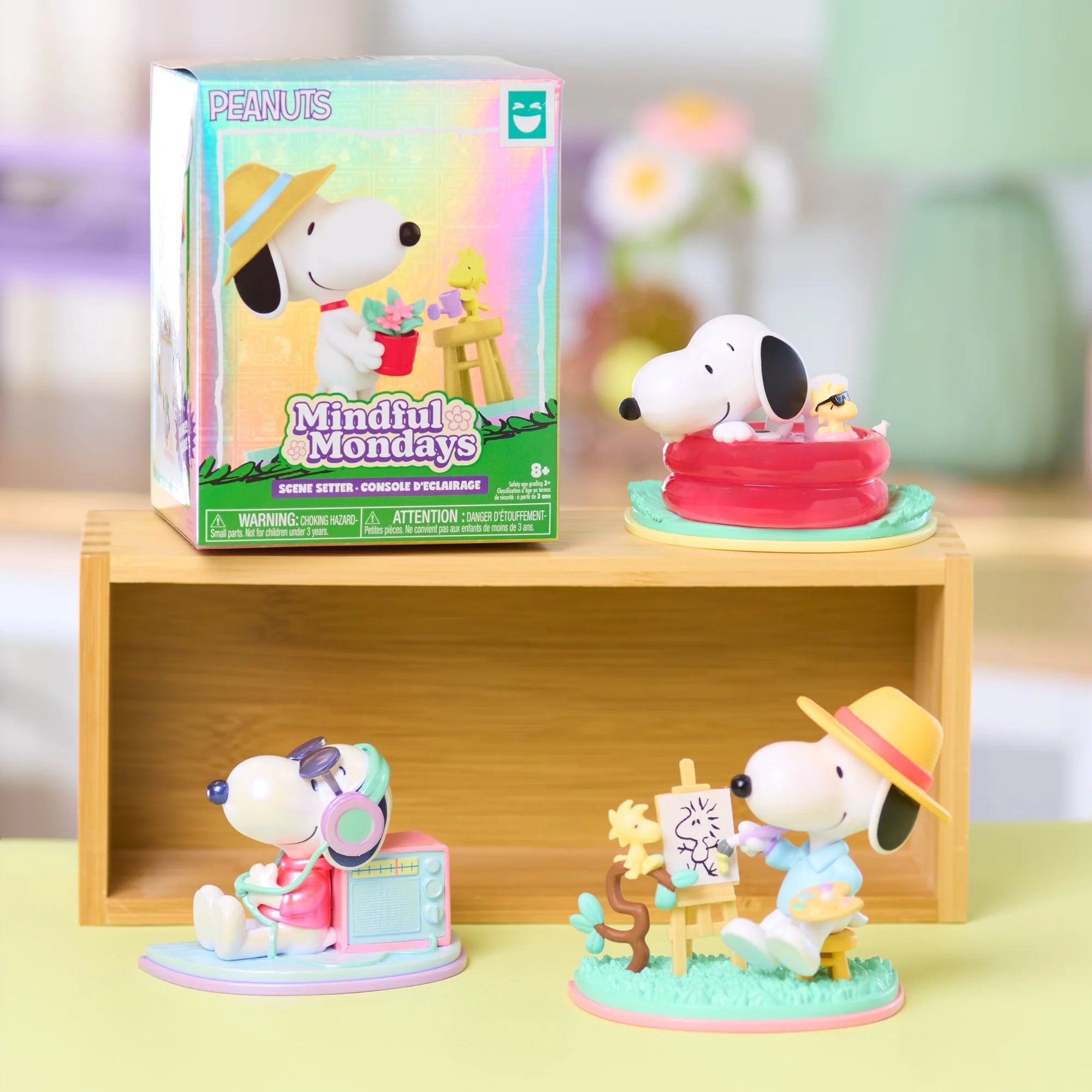 Happy Haul Peanuts Snoopy Mindful Monday Scene Setter Assortment