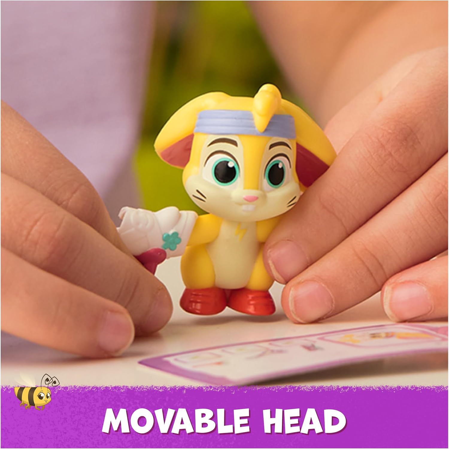 Vida the Vet, Zig Zag’s Cast & Care Pack with Vida & Zig Zag Action Figures