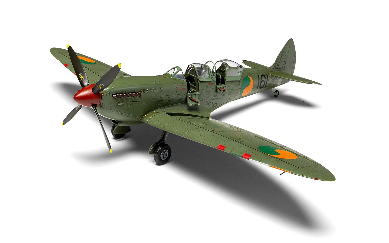 Airfix Submarine Spitfire TR9 1:48 Scale Model Kit
