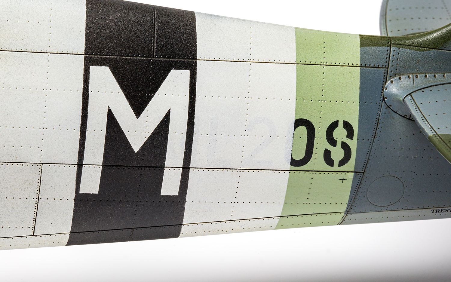 Airfix Submarine Spitfire Mk IXC