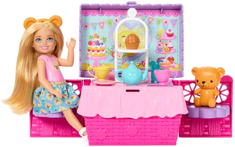 Barbie Club Chelsea Tea Party Picnic Playset
