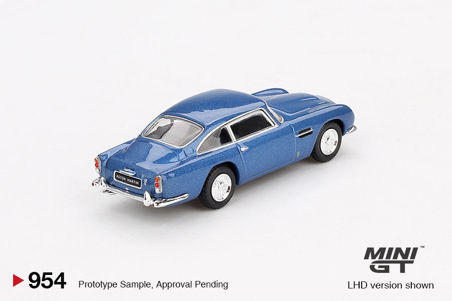 Mini GT Aston Martin DB5 Sierra Blue 1:64 Die Cast