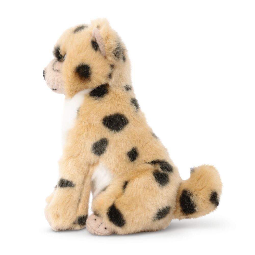 Living Nature Sitting Cheetah