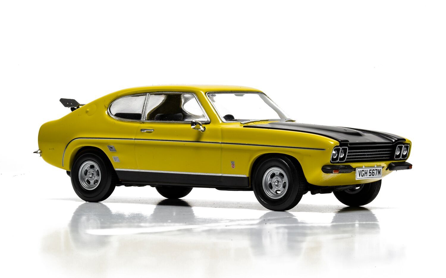 Corgi Vanguards Ford Capri Mk1 3.0 GXL Daytona Yellow: The Smallest Cog