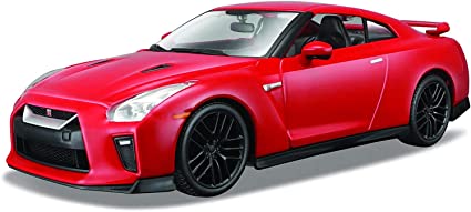 Bburago Nissan Gt-R 1:24 Die Cast Model