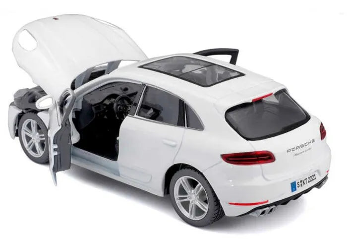 Bburago Porsche Macan 1:24 Die Cast Model