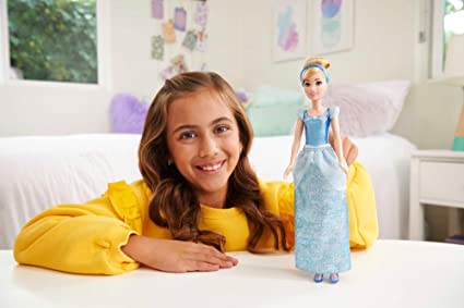 Disney Princess Cinderella Fashion Doll