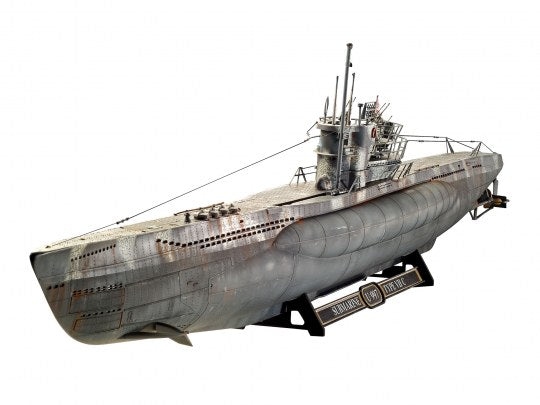 German Submarine Type VII C/41 1:72 Scale Kit