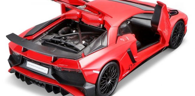 Bburago Lamborghini Aventador 1:24 Die Cast Model