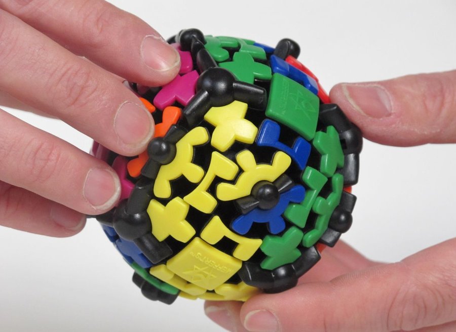 Brainteasers Gear Ball