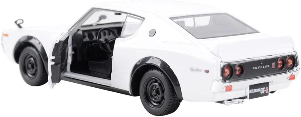 Maisto Nissan Skyline 1973 1:24 Die Cast Model
