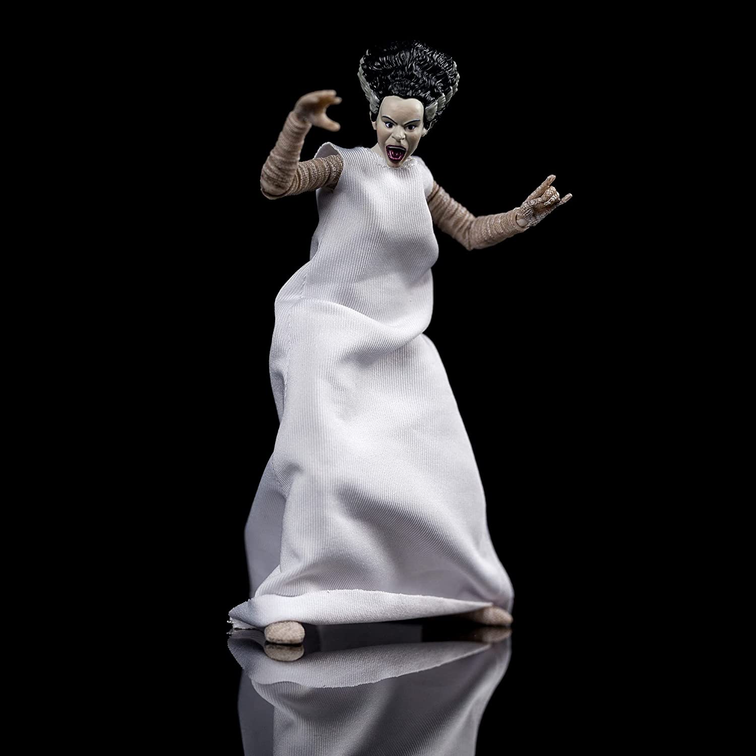 Universal Monsters Bride of Frankenstein 6" Figure