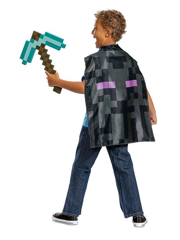 Minecraft Pickaxe & Cape Playset