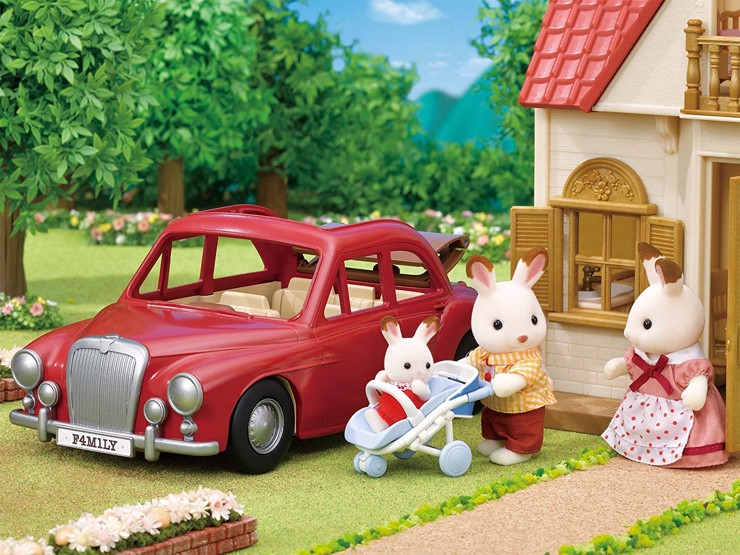 Sylvanian Families Family Cruising Car
