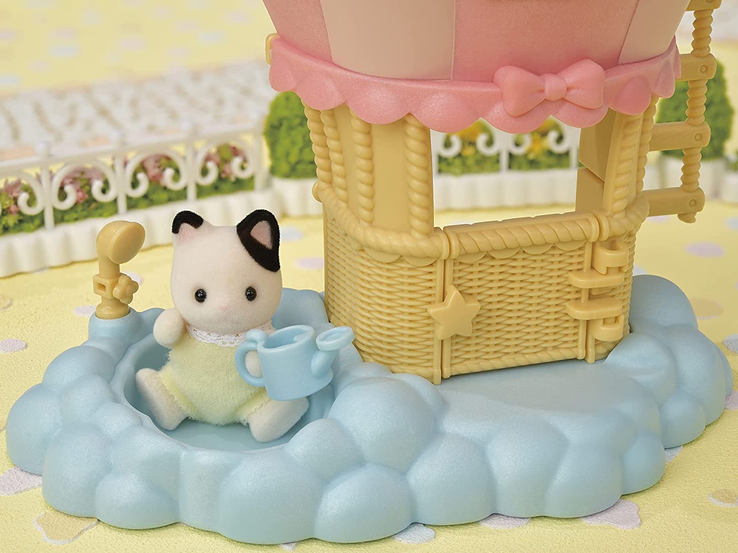 Sylvanian Families Baby Balloon Playhouse