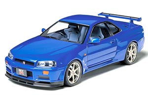 Tamiya Nissan Skyline Gt-R V- 1:24 Scale Kit