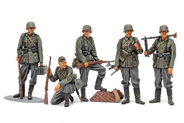 Tamiya German Infantry Mid WWII 1:35 Scale Kit