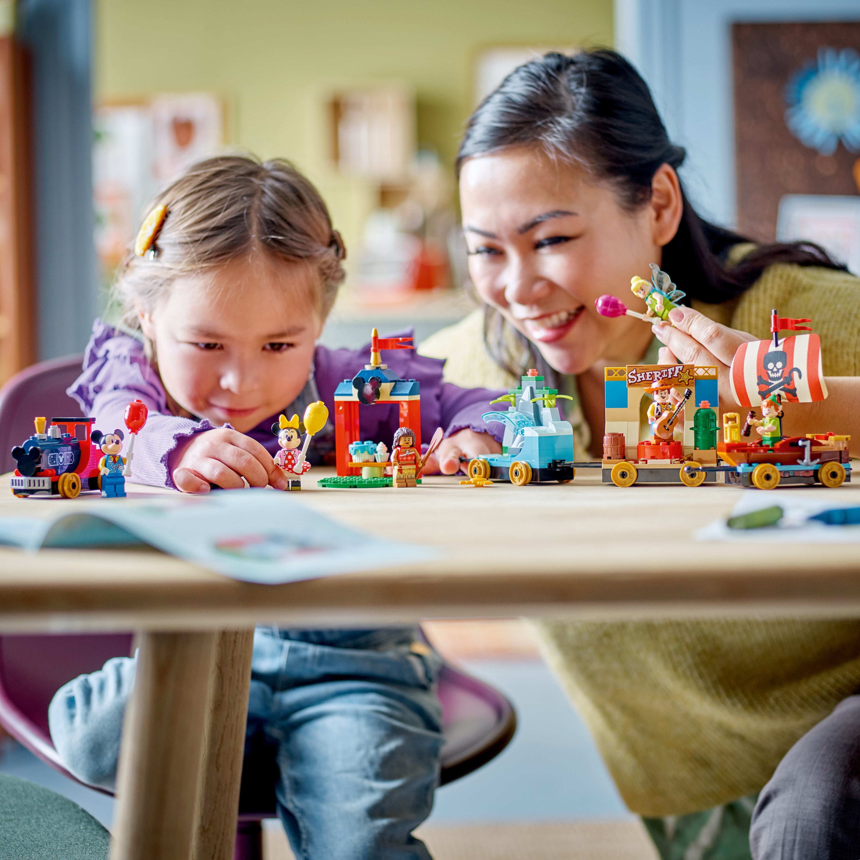 Lego 43212 Disney Celebration Train