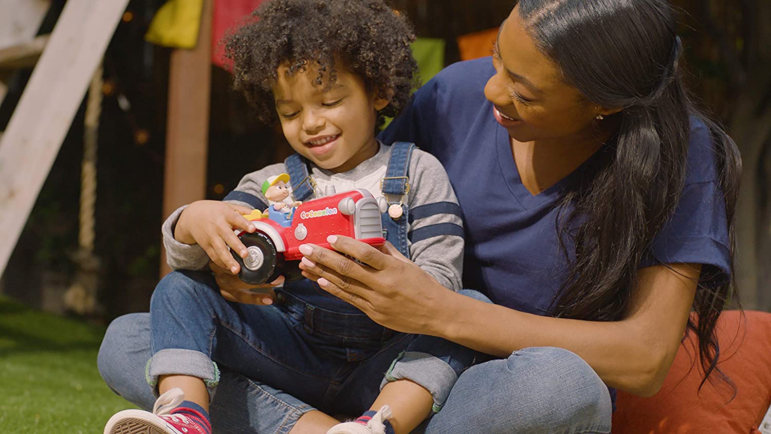 CoComelon Musical Tractor
