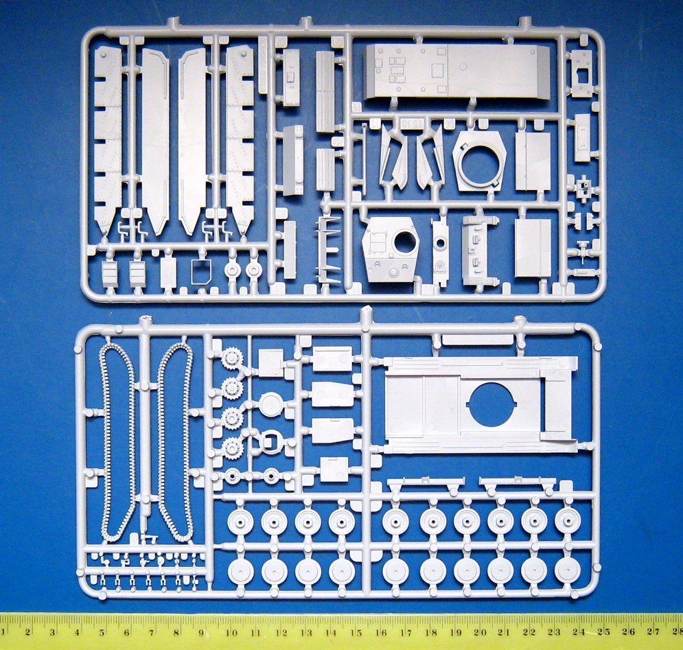 Airfix Cromwell IV 1:76 Scale Tank