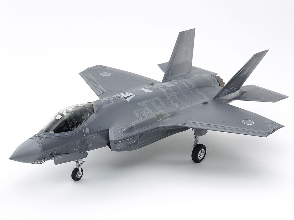 Tamiya 1/48 F-35A Lightning Ii