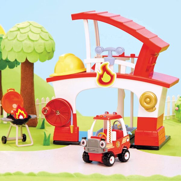 Little Tikes Lets Go Cosy Coupe Fire Station