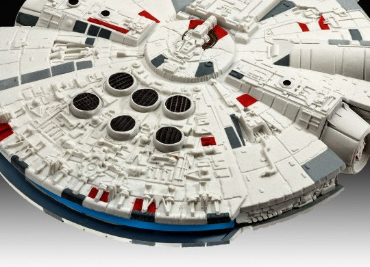 Star Wars Millennium Falcon 1:241 Scale Kit