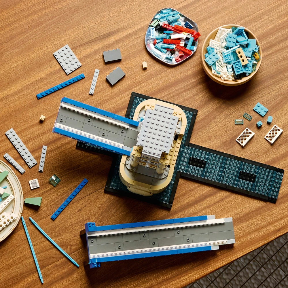 Lego 21067 Tower Bridge Architecture Set