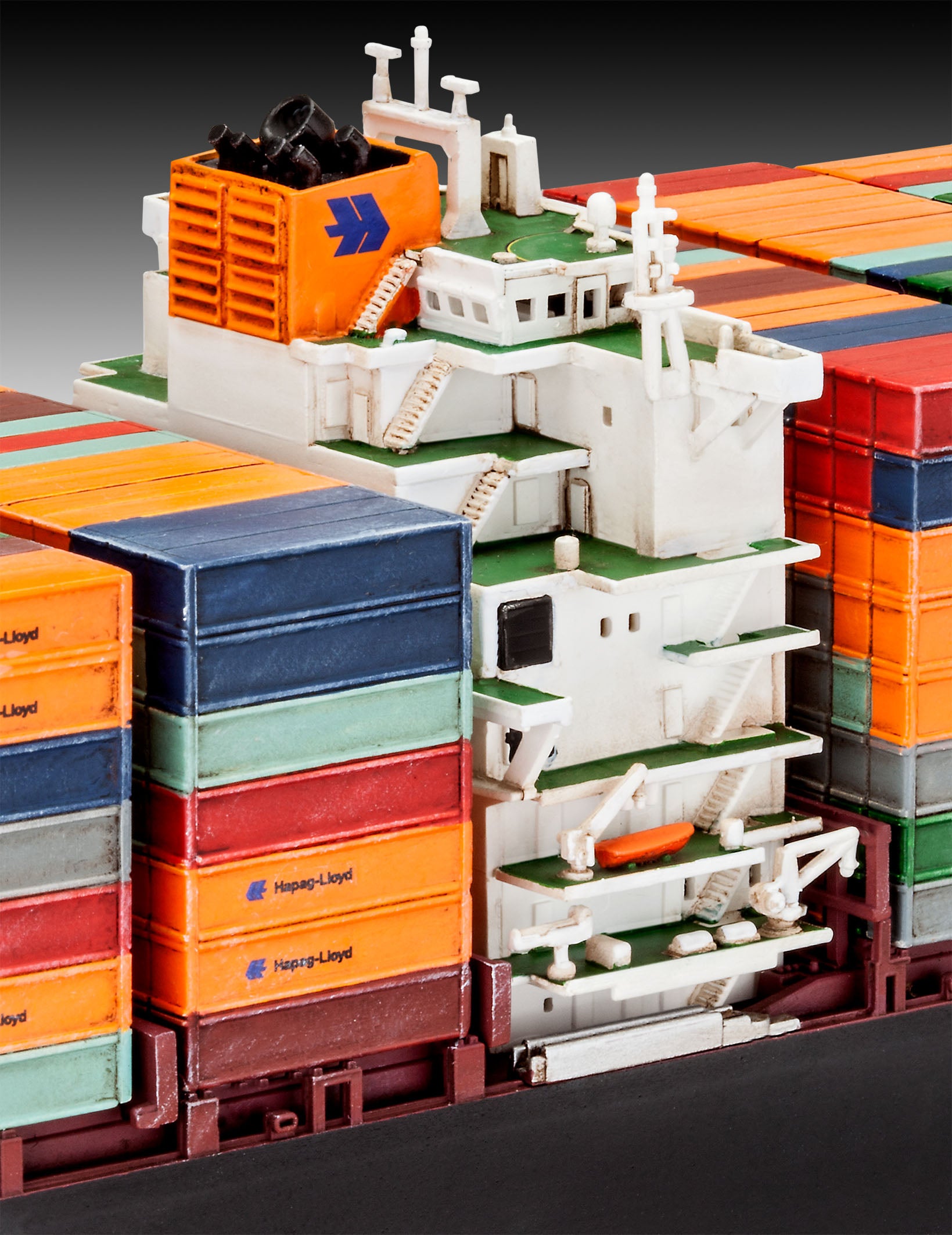 Colombo Express Container Ship 1:700 Scale Kit