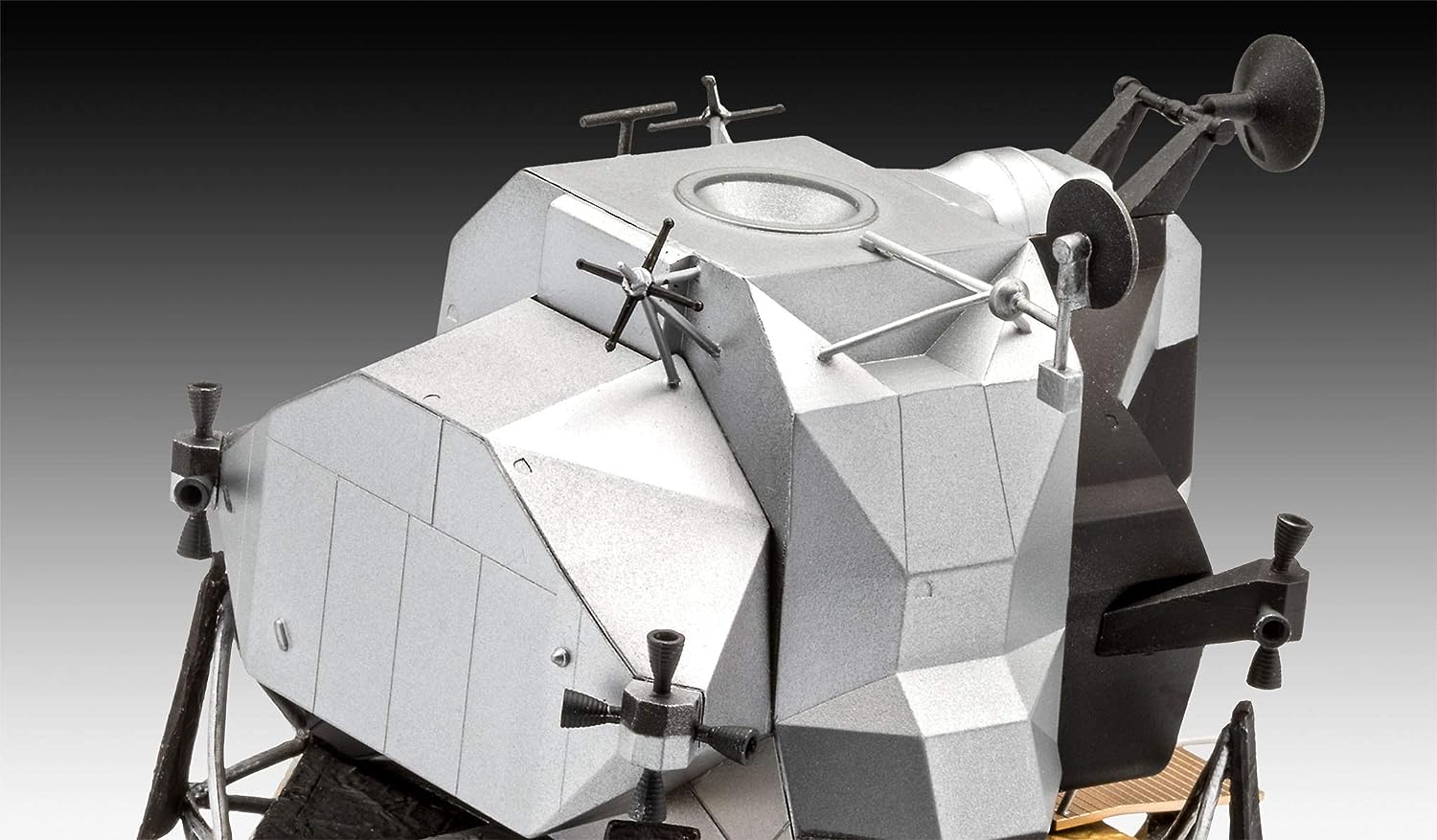 Apollo 11 Lunar Module Gift Set 1:48 Scale Kit
