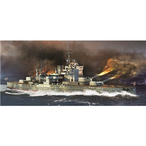 HMS Queen Elizabeth 1941 1:700 Scale Kit