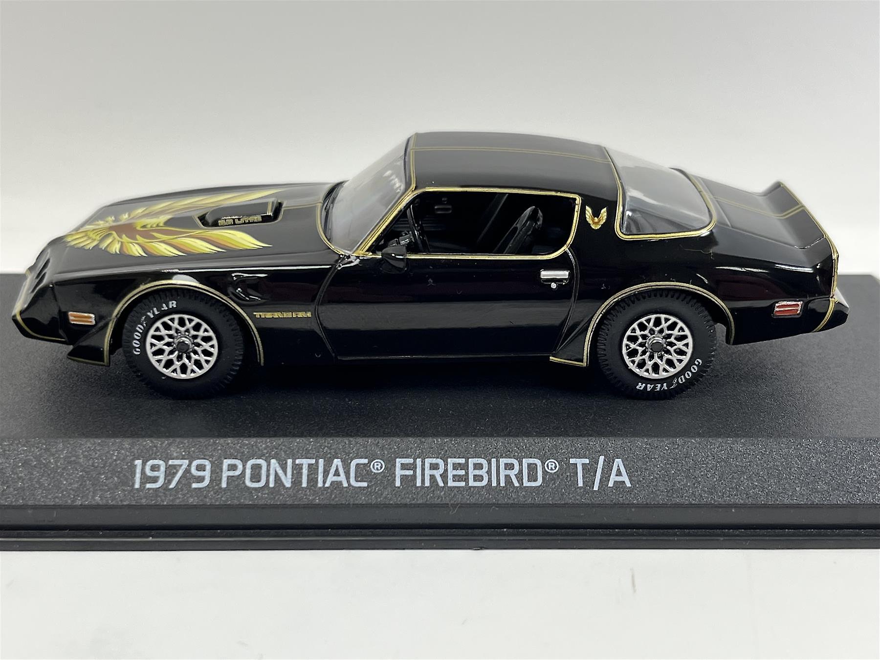 Pontiac Firebird 1979 Rocky II 1:43 Scale Die Cast