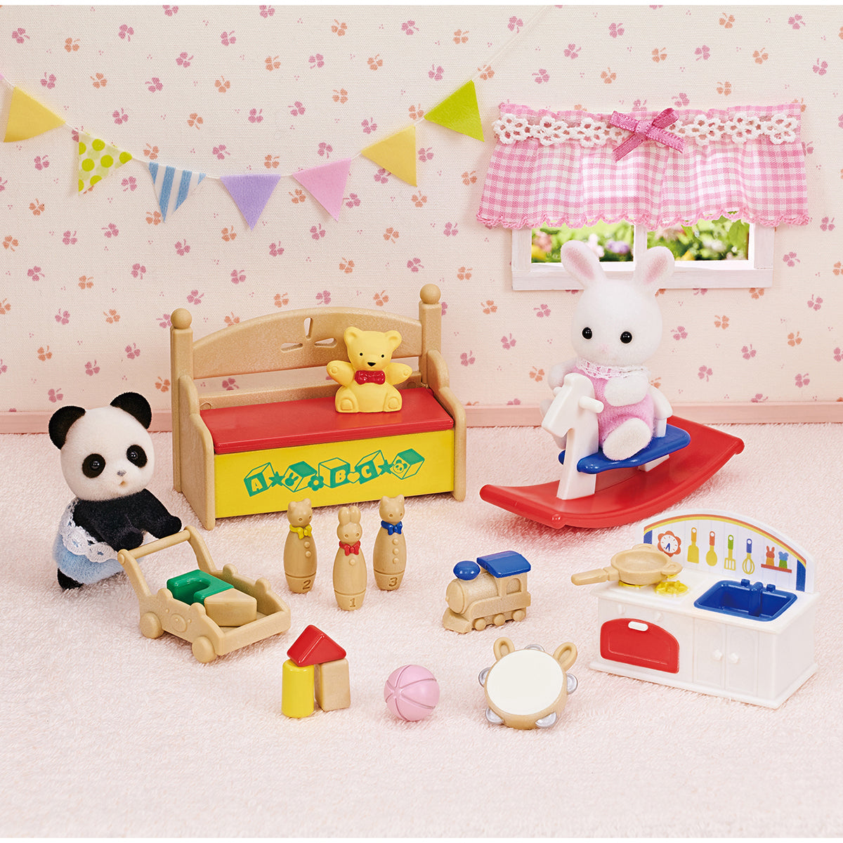 Sylvanians Babys Toy Box Snow Rabbit & Baby Panda