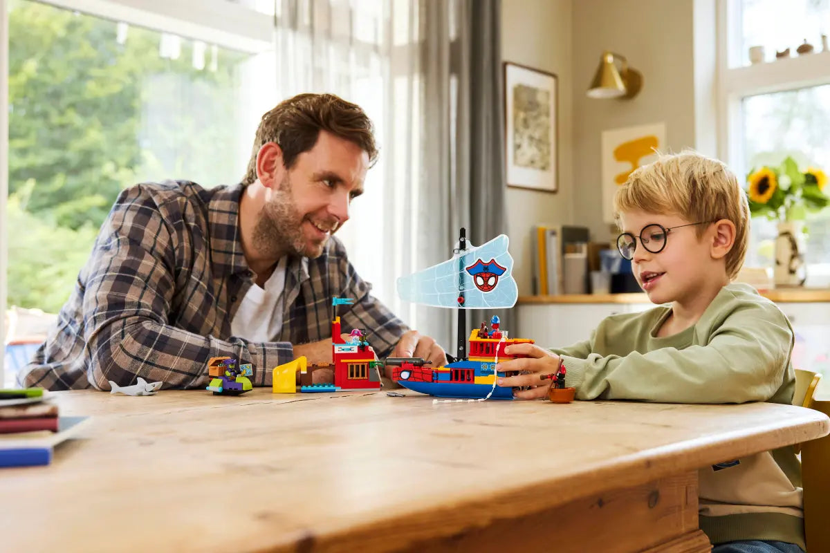 Lego 11208 Team Spidey Pirate Ship