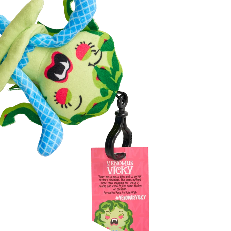 Deddy Bears Adorably Eerie Limbz Mystery Blind Bag